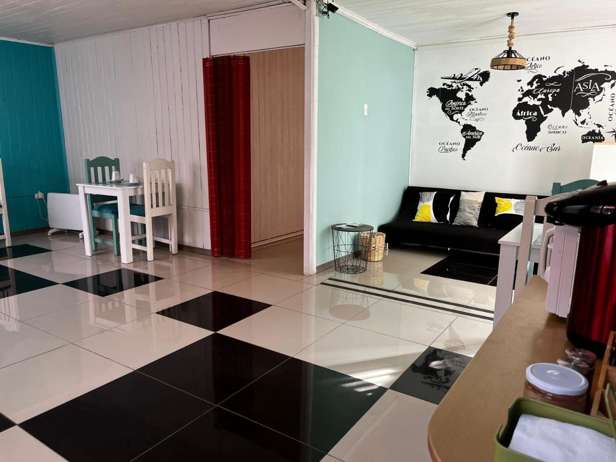 Hostal Avenue ลาเซเรนา ภายนอก รูปภาพ